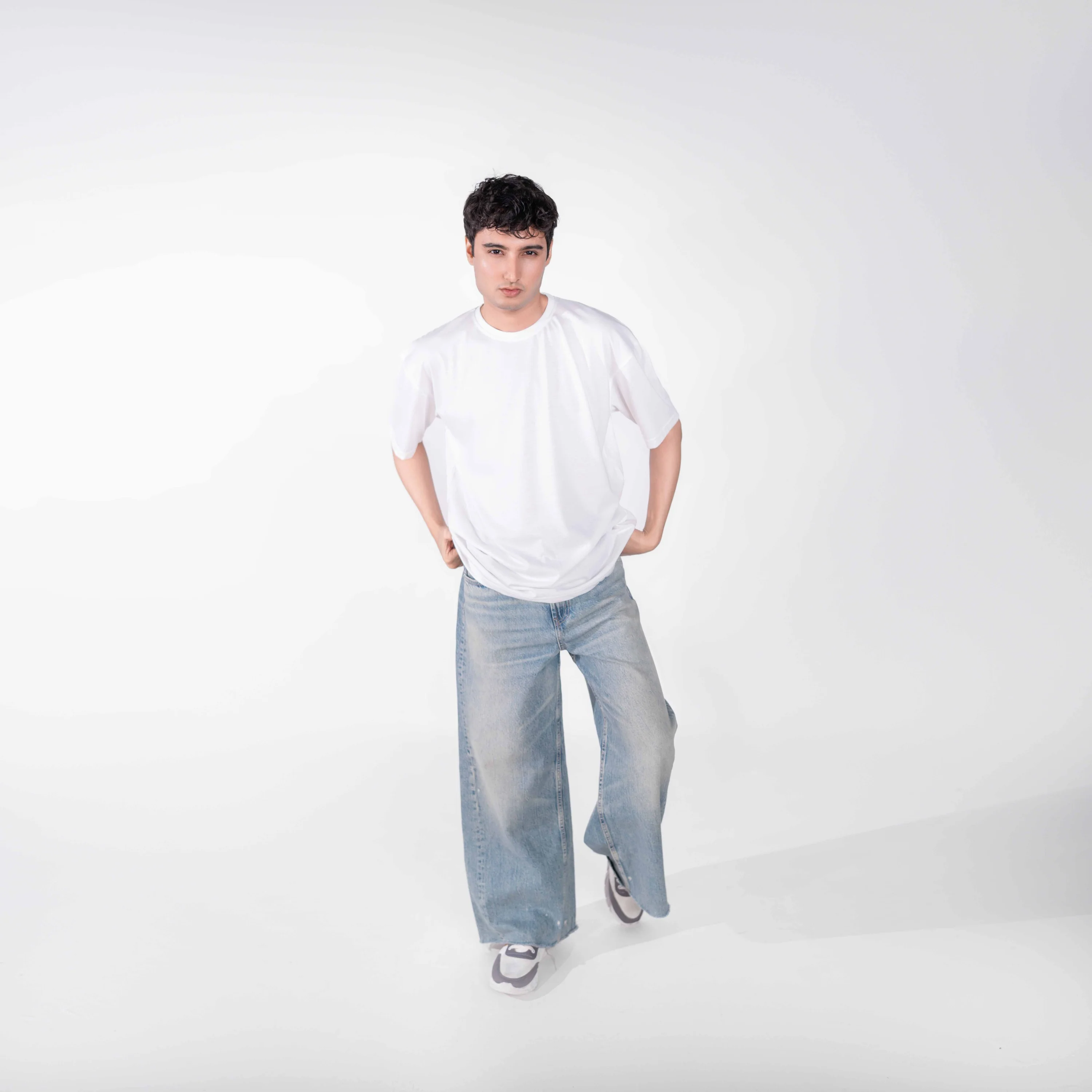 Oversize White Tee - Image 4