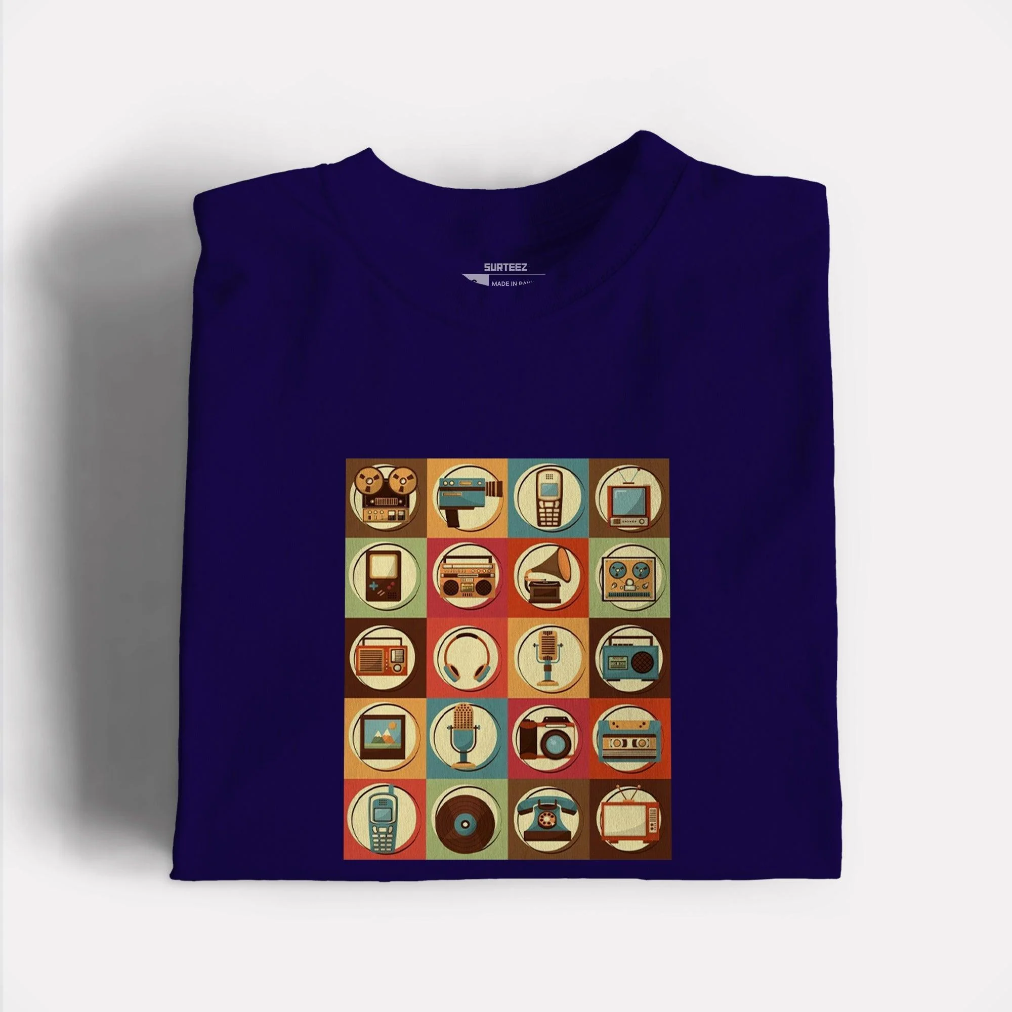 Vintage Lover Graphic Tshirt - Image 3